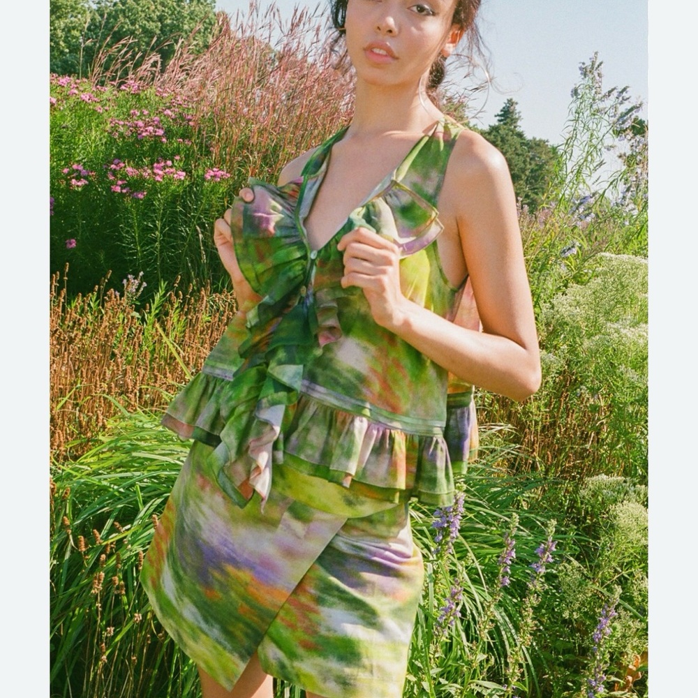 Frilled Shell, Piet’s Garden, Hope for Flowers by Tracey Reese - Picture 9 of 9